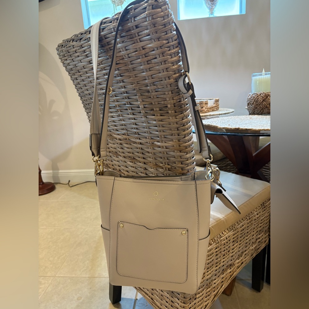 Nanette Lepore Tote Beige/gray tone interchangeable straps sani holder bag